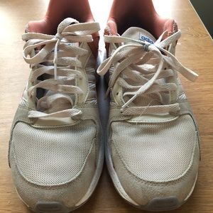 Adidas Orange Cloudfoam Sneaker Sz11